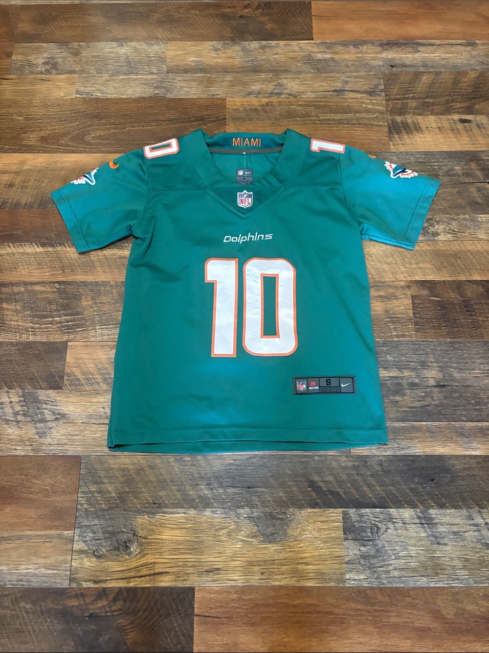 Nike Miami Dolphins NFL Game Jersey Tyreek Hill #10 Aqua Youth Size S Stitched